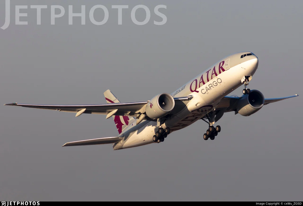 Qatar Airways A7-BTB B77L