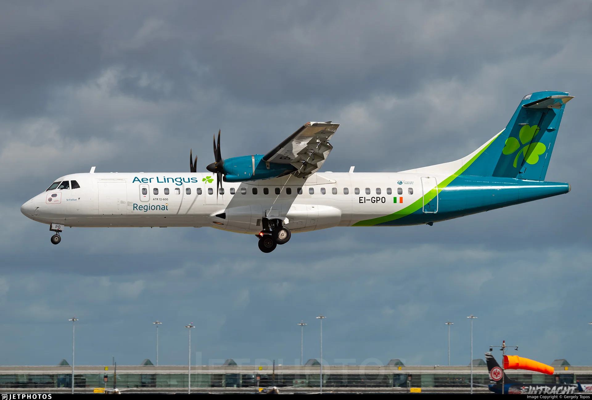 Emerald Airlines EI-GPO AT76