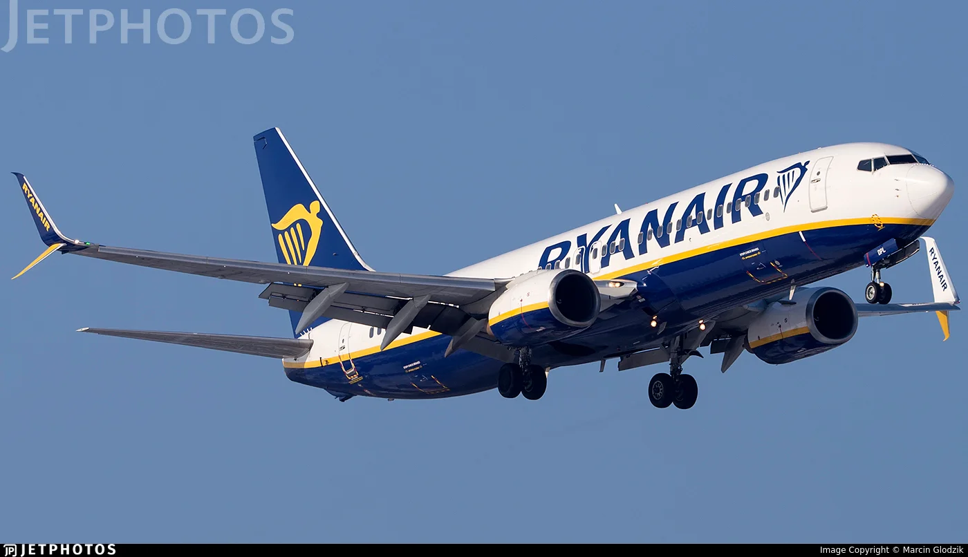 Ryanair EI-DPL B738
