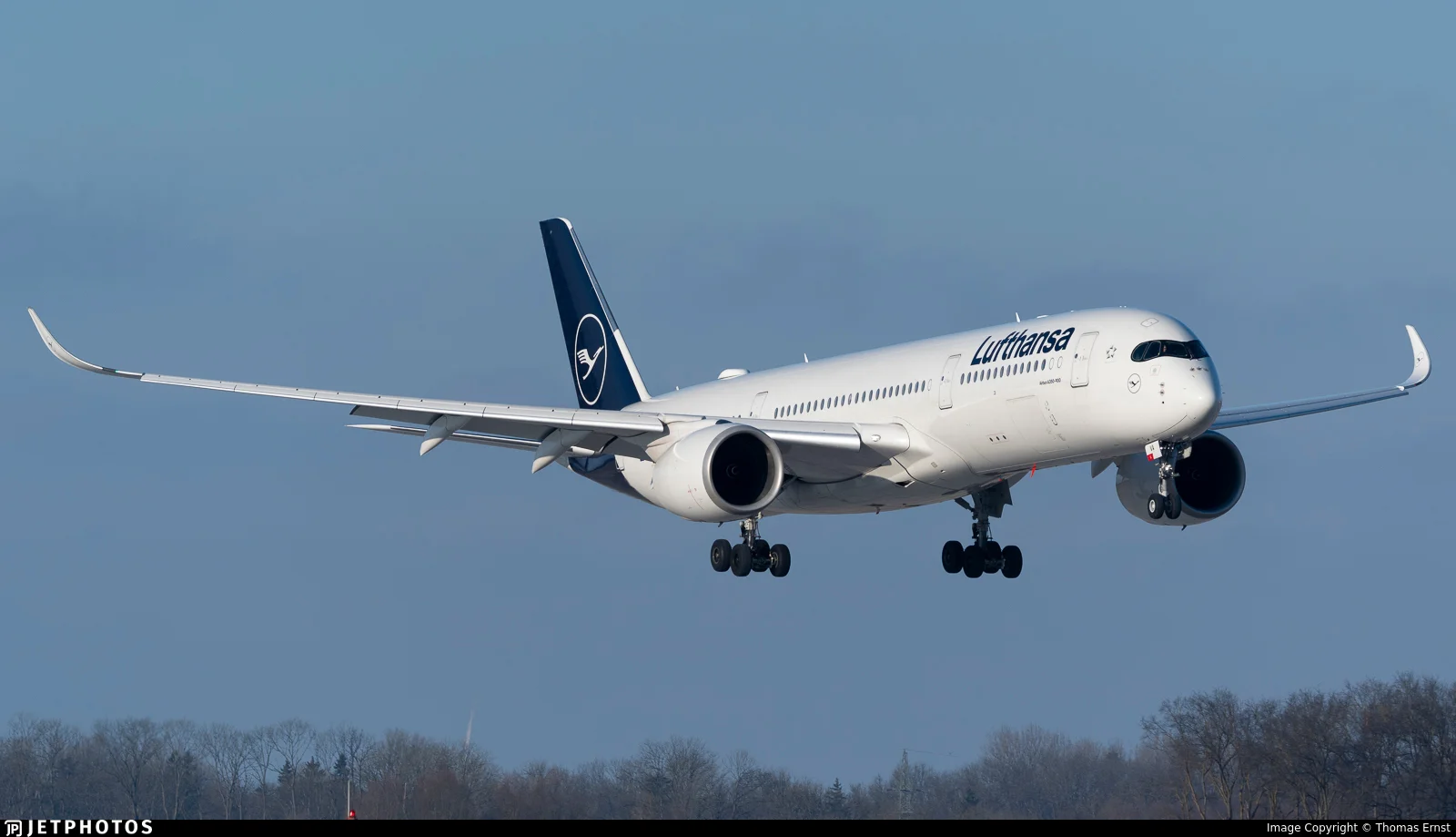 Lufthansa D-AIVA A359