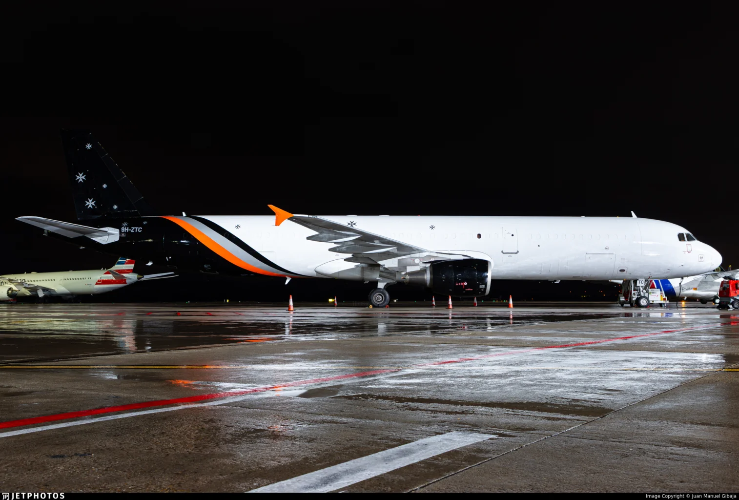 European Air Transport 9H-ZTC A321