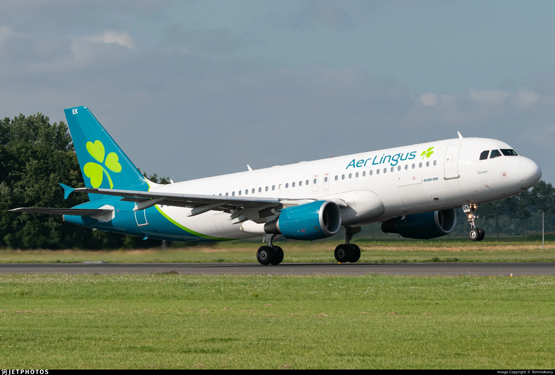 Aer Lingus EI-DEK A320
