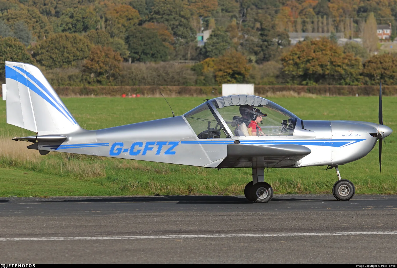 G-CFTZ EV97