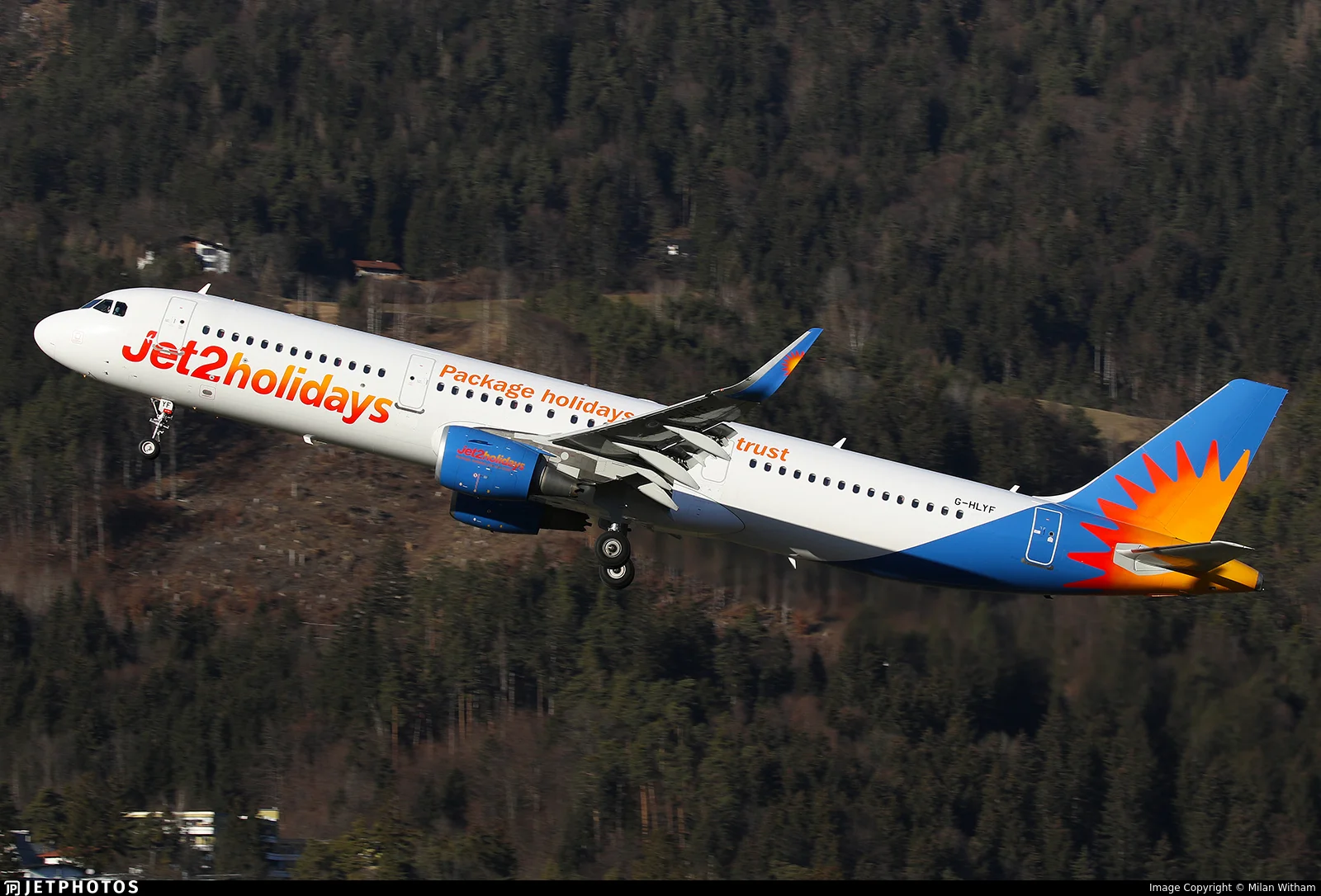 Jet2 G-HLYF A321