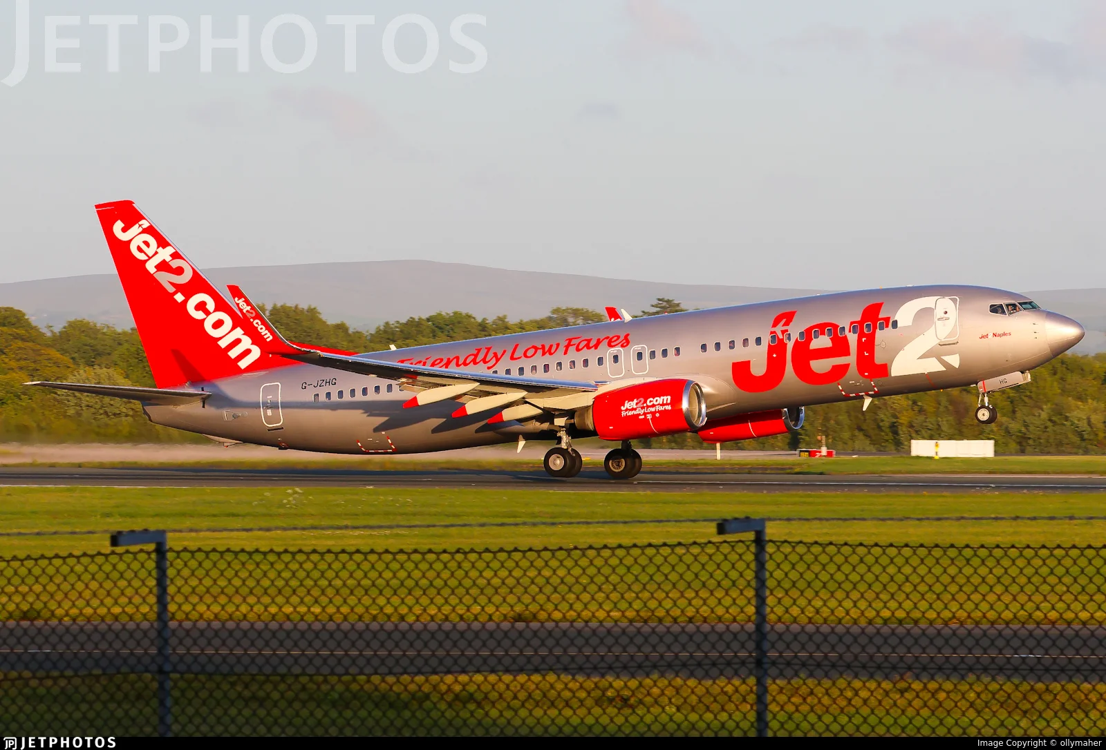Jet2 G-JZHG B738