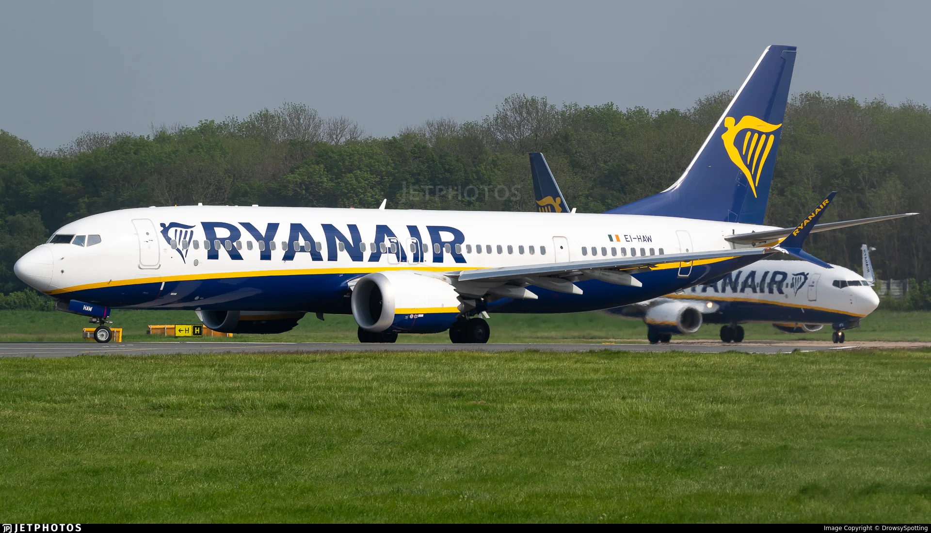 Ryanair EI-HAW B38M