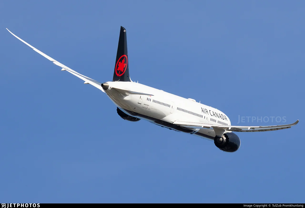 Air Canada C-FNOG B789