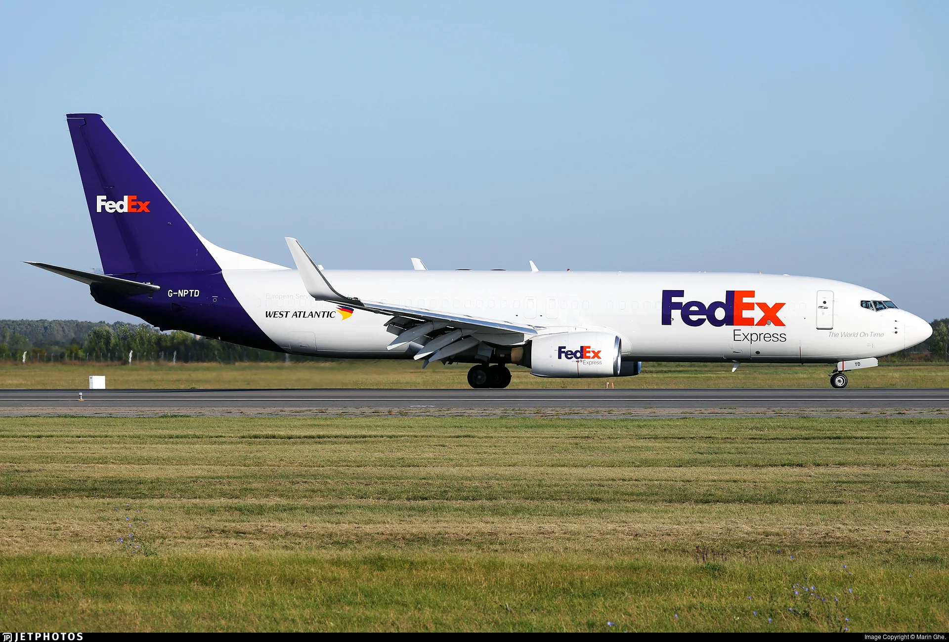 West Atlantic G-NPTD B738
