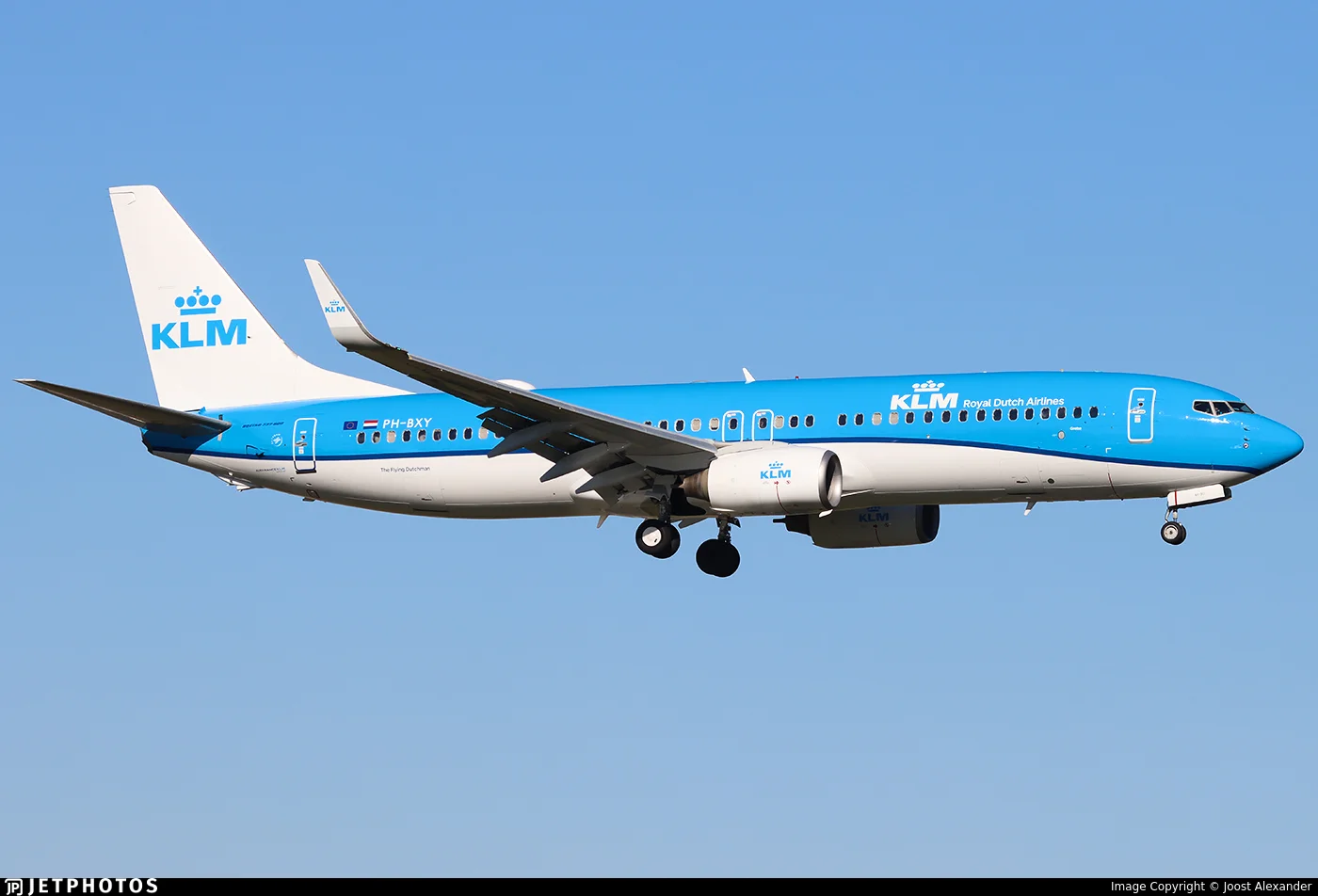 KLM PH-BXY B738