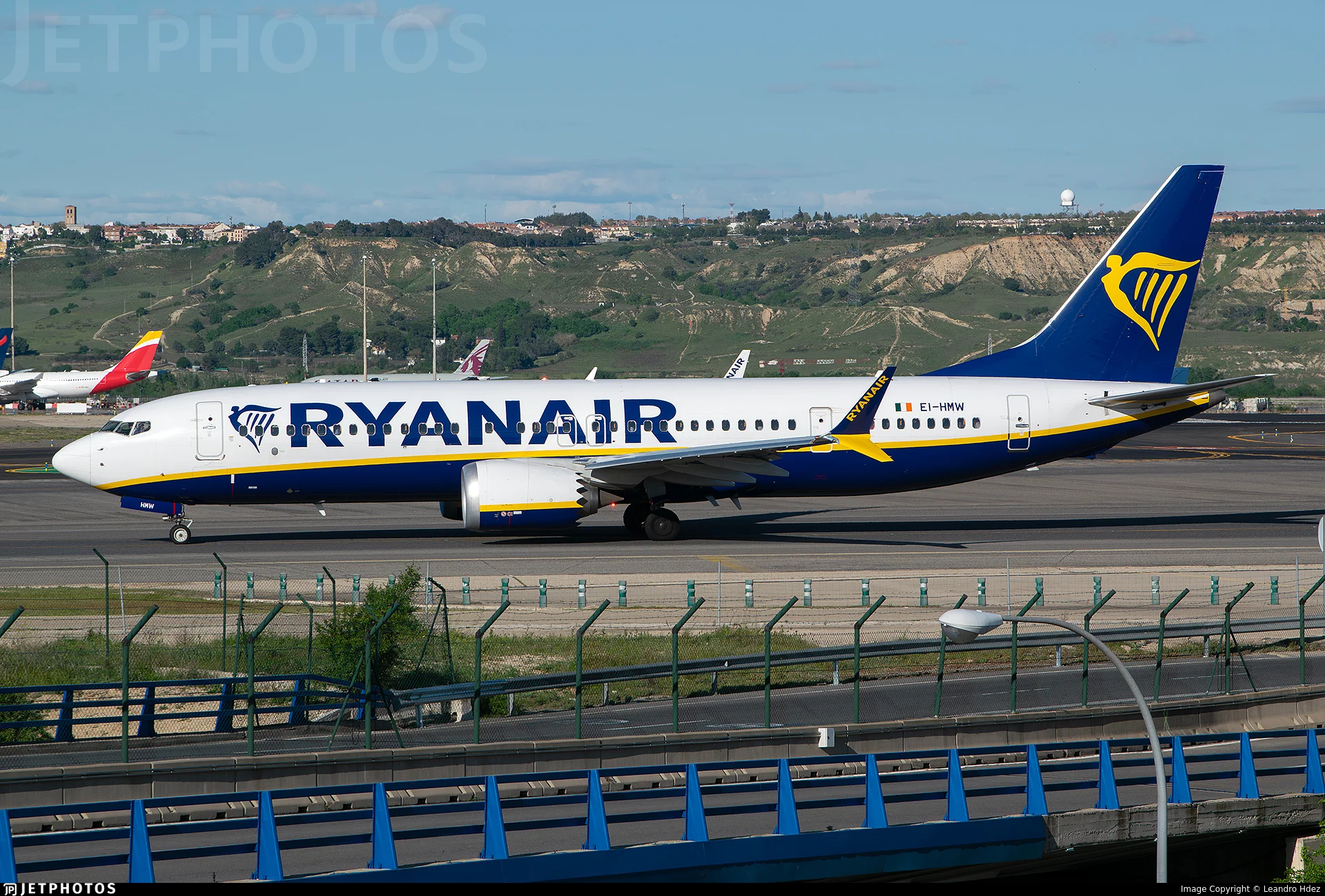 Ryanair EI-HMW B38M