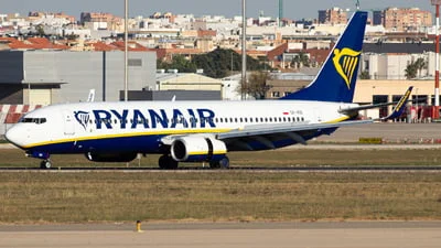 Ryanair Sun SP-RSI Boeing 737-8AS