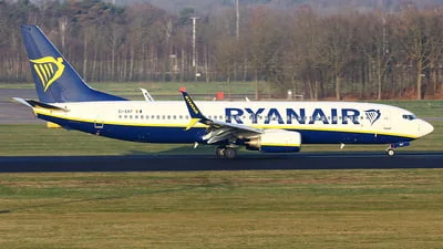 Ryanair EI-EKF Boeing 737-8AS