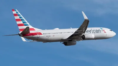 American Airlines N976NN Boeing 737-823
