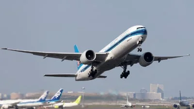 China Southern Airlines B-2049 Boeing 777-31BER