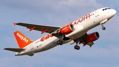 easyJet G-EZUS Airbus A320-214