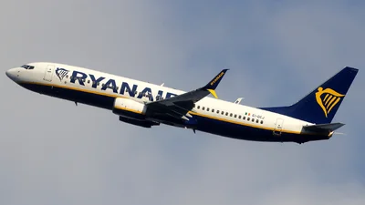 Ryanair EI-DCJ Boeing 737-8AS