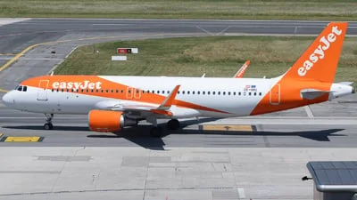 easyJet Europe OE-IVU Airbus A320-214