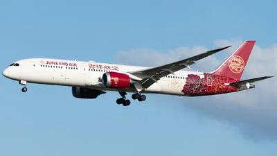 Juneyao Airlines B-226M Boeing 787-9 Dreamliner