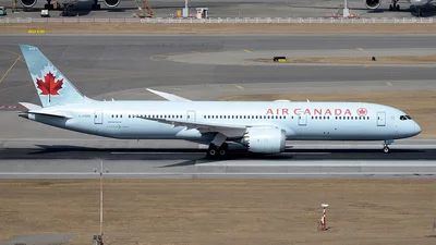 Air Canada C-FGHZ Boeing 787-9 Dreamliner