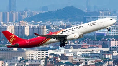 Shenzhen Airlines B-1072 Airbus A330-343