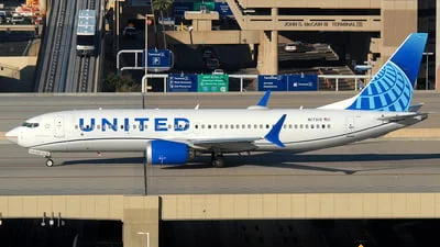 United Airlines N17310 Boeing 737-8 MAX
