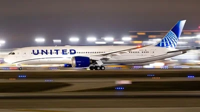 United Airlines N27997 Boeing 787-9 Dreamliner