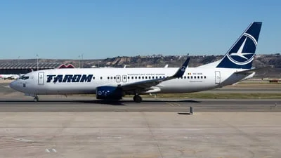 Tarom - Romanian Air Transport YR-BGK Boeing 737-82R
