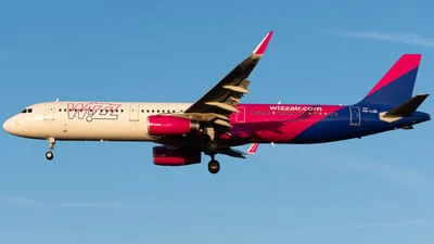 Wizz Air HA-LXB Airbus A321-231