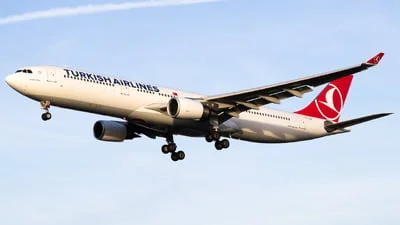 Turkish Airlines TC-LNE Airbus A330-303