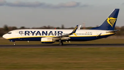 Ryanair (Malta Air) 9H-QES Boeing 737-8AS