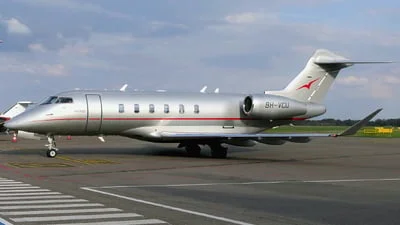 VistaJet 9H-VCU Bombardier BD-100-1A10 Challenger 350