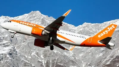 easyJet G-UZLC Airbus A320-251N
