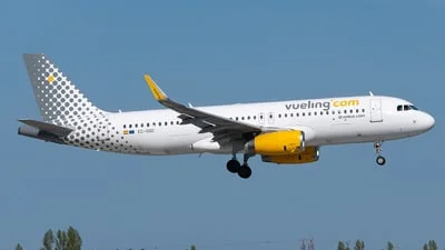 Vueling EC-OQC Airbus A320-232