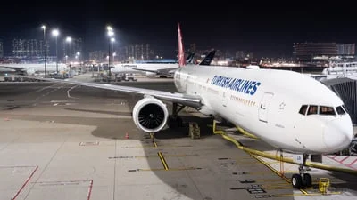 Turkish Airlines TC-JJN Boeing 777-3F2ER