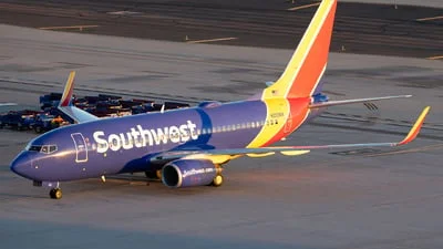 Southwest Airlines N212WN Boeing 737-7H4