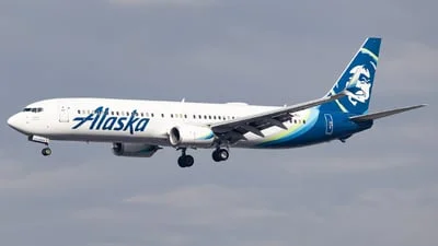 Alaska Airlines N214AK Boeing 737-990ER