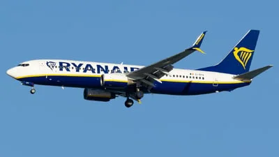 Ryanair EI-DYY Boeing 737-8AS