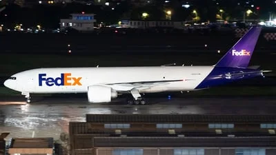 FedEx N841FD Boeing 777-F