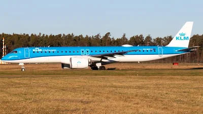 KLM Cityhopper PH-NXF Embraer ERJ-190-400STD