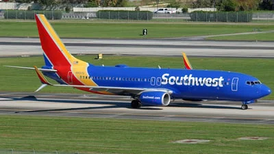 Southwest Airlines N8527Q Boeing 737-8H4