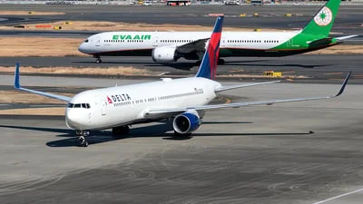 Delta Air Lines N189DN Boeing 767-332(ER)