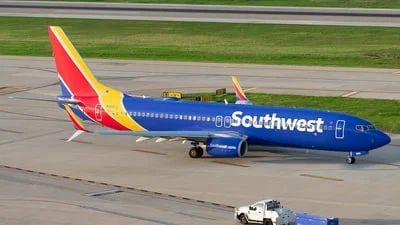 Southwest Airlines N8551Q Boeing 737-8H4