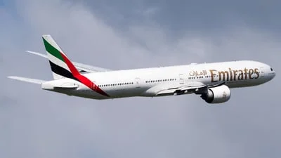 Emirates A6-ECZ Boeing 777-31HER