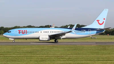 TUI G-TAWZ Boeing 737-86N
