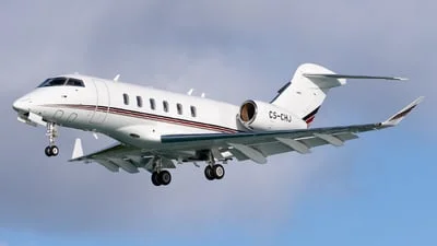 NetJets Europe CS-CHJ Bombardier BD-100-1A10 Challenger 350