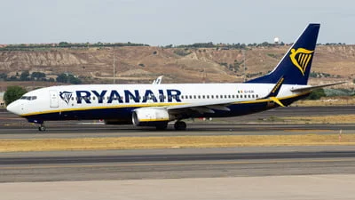Ryanair EI-ENI Boeing 737-8AS