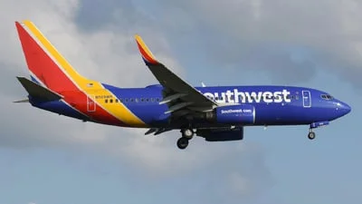 Southwest Airlines N569WN Boeing 737-7CT