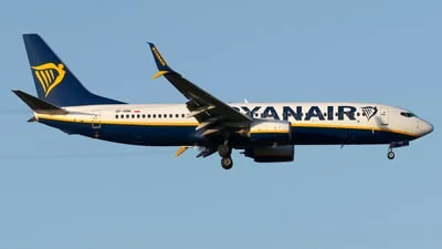 Ryanair (Buzz) SP-RNK Boeing 737-8AS
