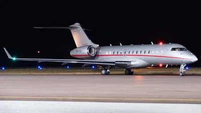 VistaJet 9H-VJS Bombardier BD-700-1A10 Global 6000