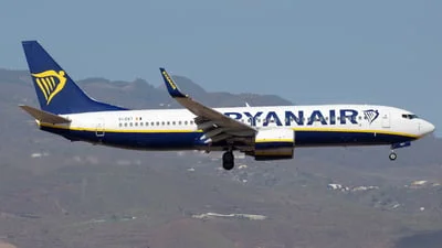 Ryanair EI-EKT Boeing 737-8AS